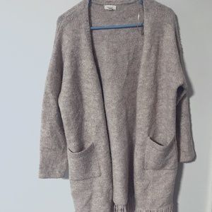 Women's Bottom-Fringed Cardigan